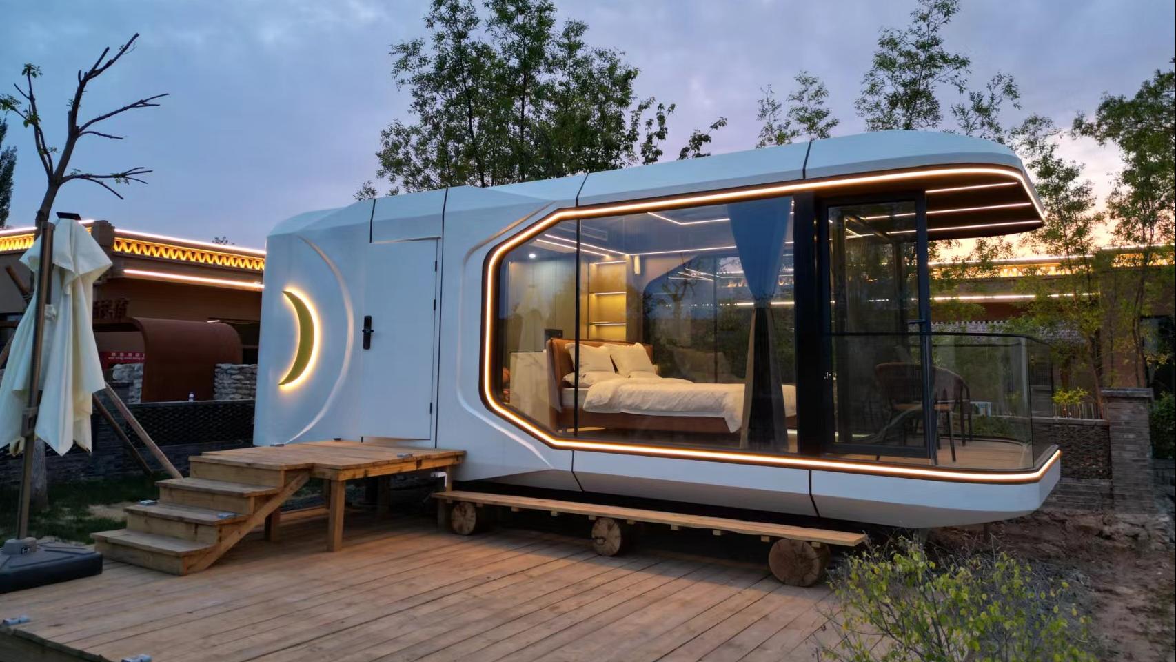 Space capsule - Image 2