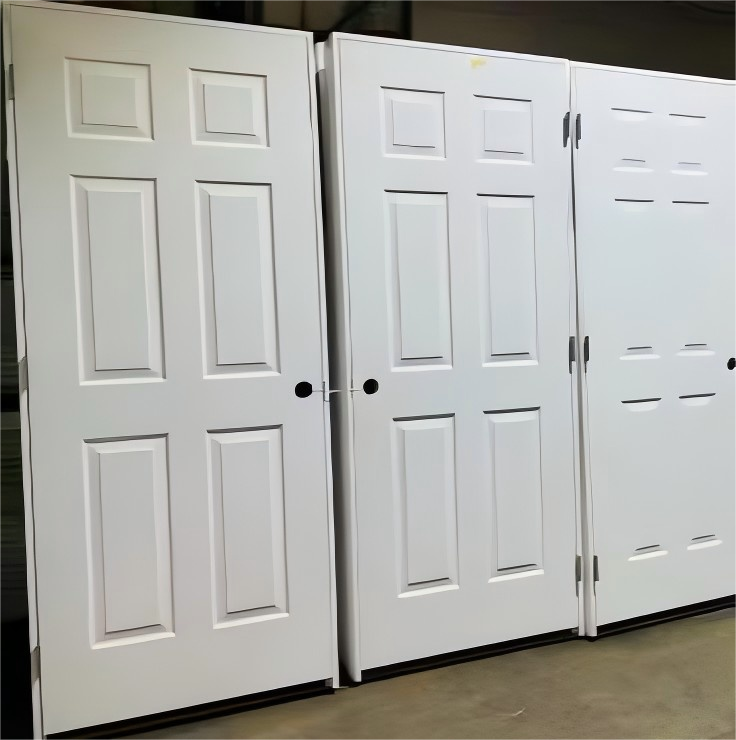 Modern Moulded Interior Wooden Door with White Primer Finish for Residential Use - Image 2