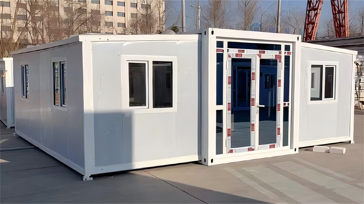Fast-Build Expandable Dual-Wing Container Home